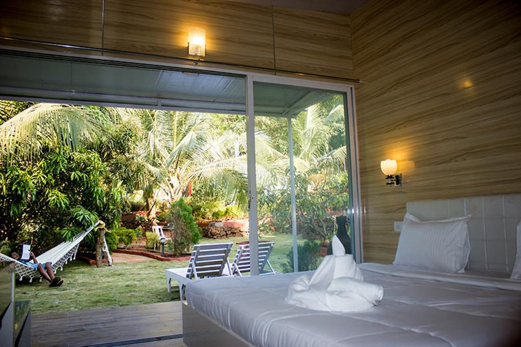 Albergue Curlies Zulu Land Anjuna Exterior foto