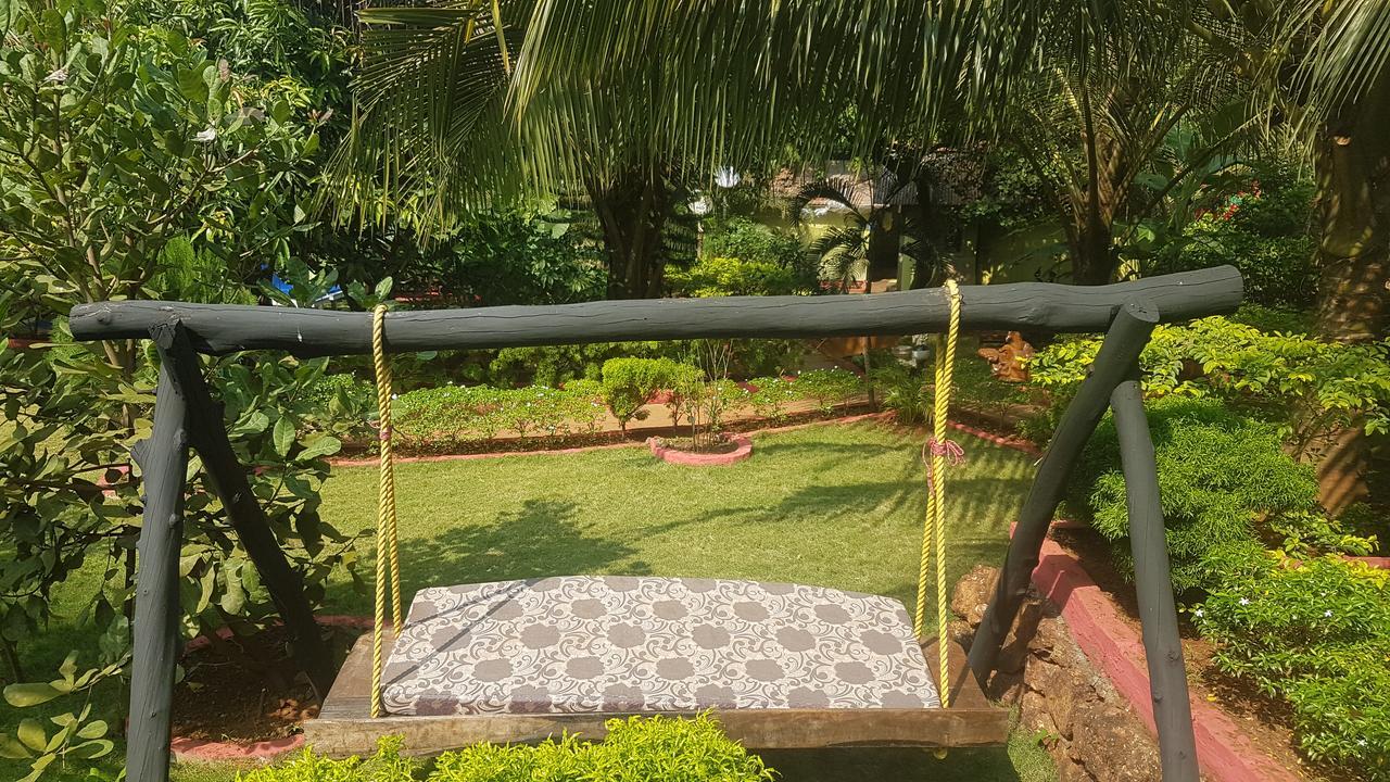 Albergue Curlies Zulu Land Anjuna Exterior foto